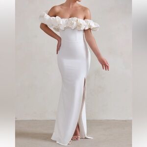 Club London White Off Shoulder Esmeralda Structred Statement Bardot Maxi Dress